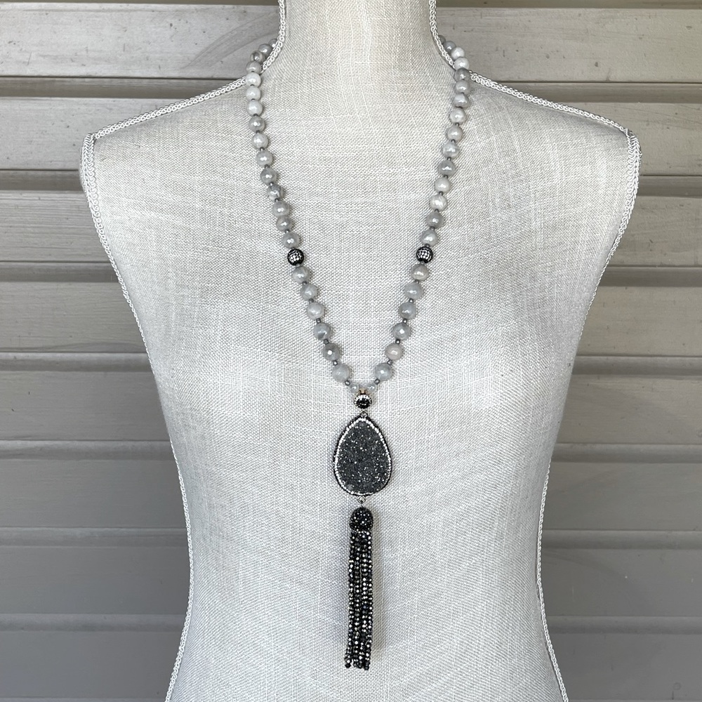 White/Grey/Silver Beaded Necklace w/Distinctive Pendant & Sparkly Tassel
